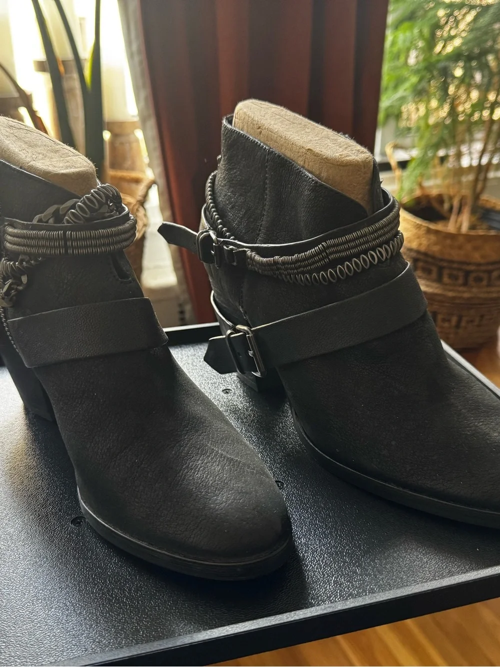 Dolce Vita Ankle Boots with Decorative Straps NEVER WORN 9